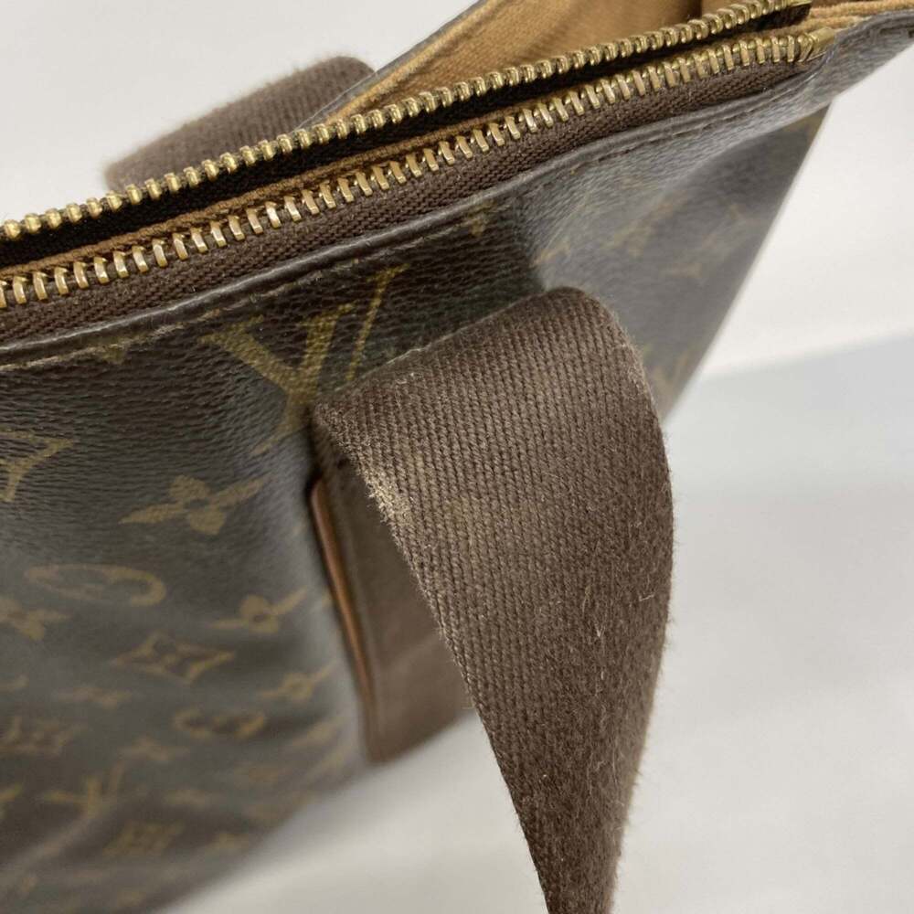 LOUIS VUITTON Brown Monogram Tote Bag - Picture 10 of 14